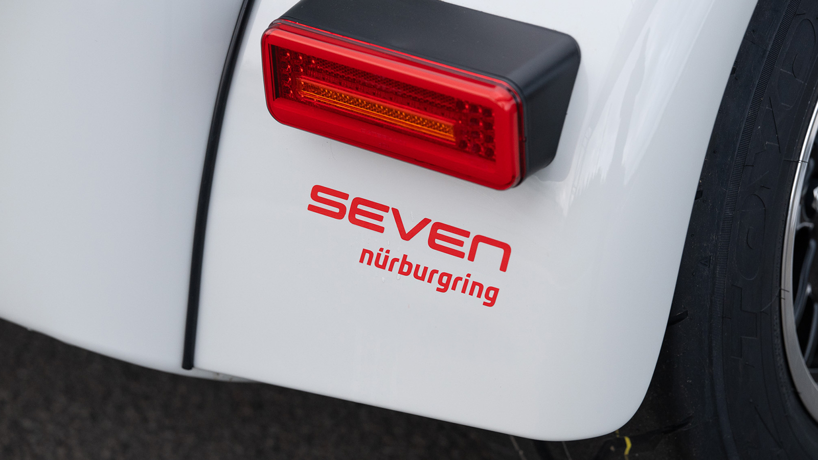 04-GALLERY-Nurbergring Edition-1600x900-NEW